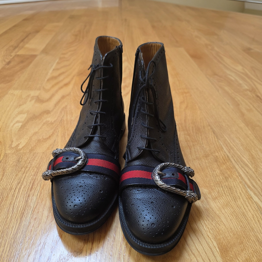 Gucci Black Leather Men's Boots with Red and Blue Stripes